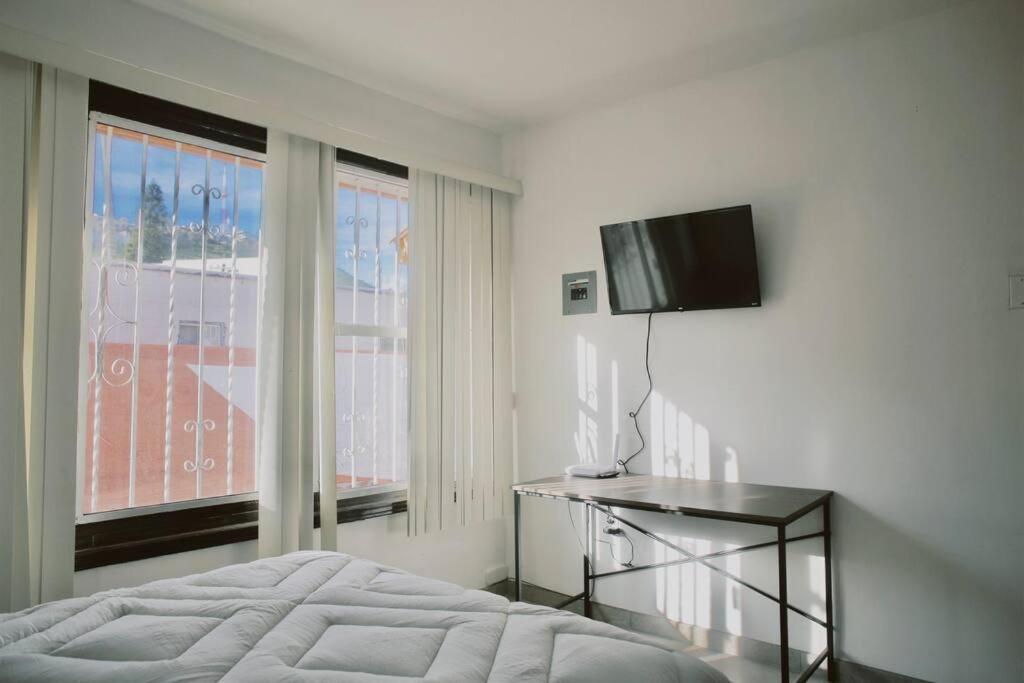 Casa Macfarland Boutique Apartment เอนเซนาดา ภายนอก รูปภาพ