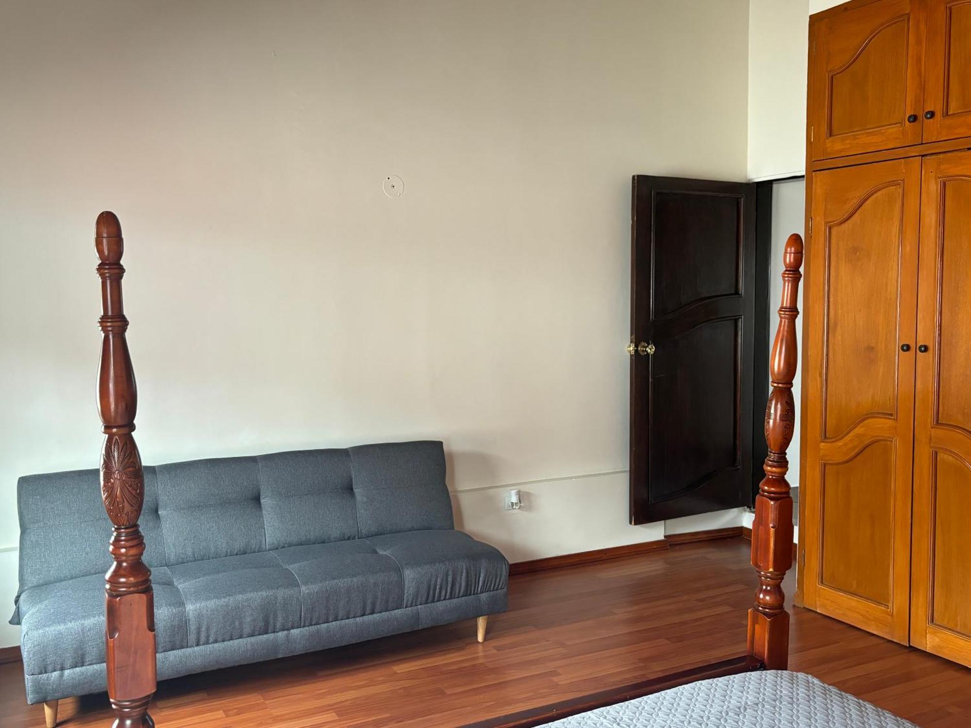 Casa Macfarland Boutique Apartment เอนเซนาดา ภายนอก รูปภาพ